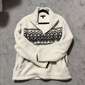 Banana Republic Cream Sherpa Pullover with Black Trim